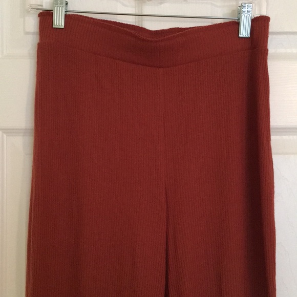 Flare pants - Picture 2 of 2